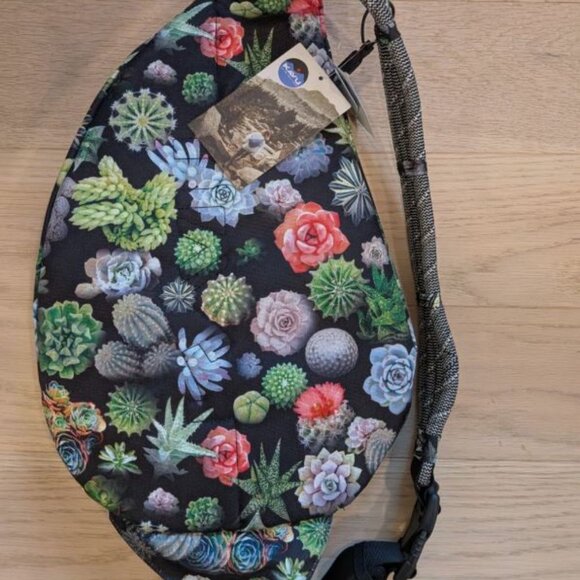 KAVU Succulent cactus Rope Bag Crossbody Sling Backpack plants Rare - Picture 5 of 5
